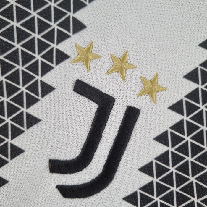 Juventus 2022/23 Local