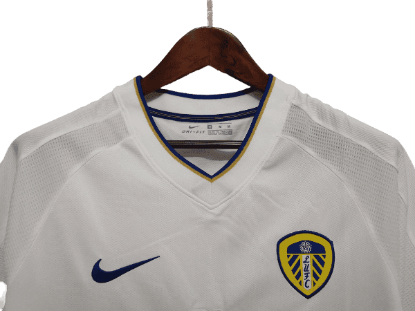 Leeds retro 00-01 Local