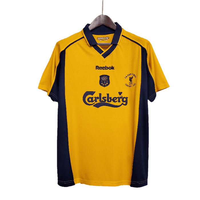 Liverpool Retro 2000/01