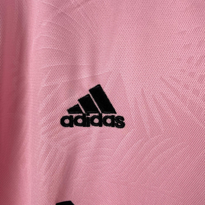 Miami 2023/24 Pink