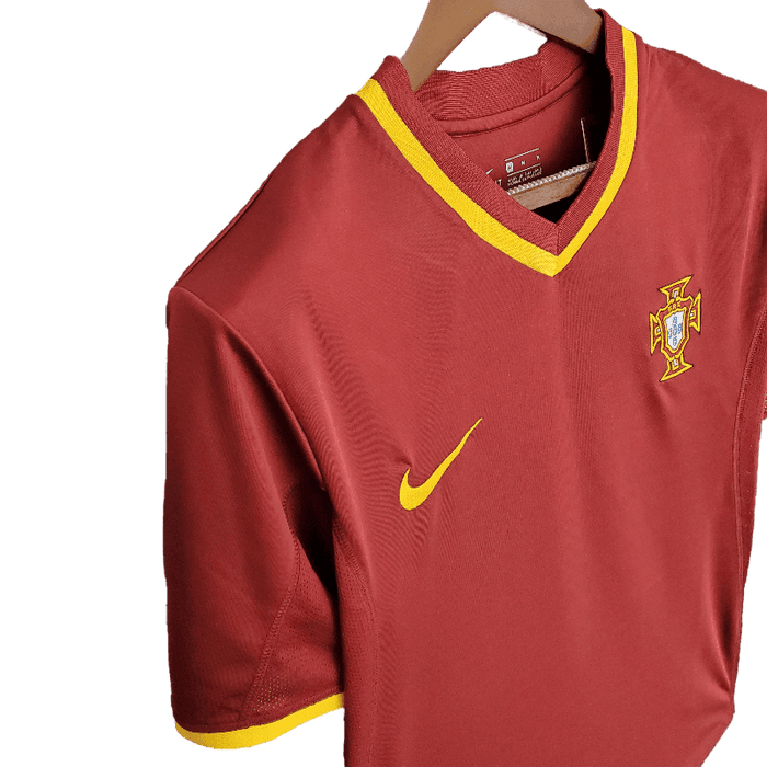 Portugal Retro 2000 home