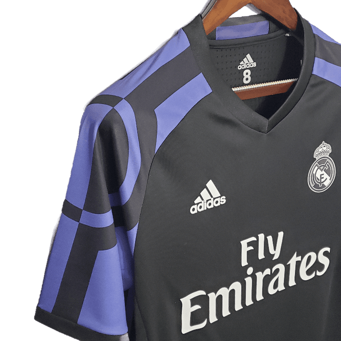 Real Madrid Retro 16/17 Tercero