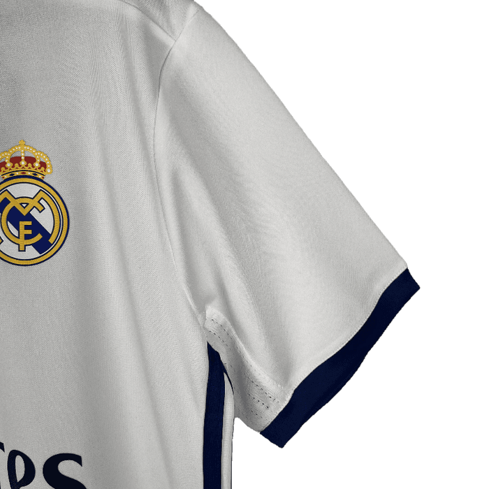 Real Madrid Retro 2016/17 Local