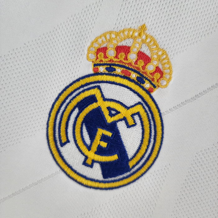 Real Madrid Retro 2017/18 Local